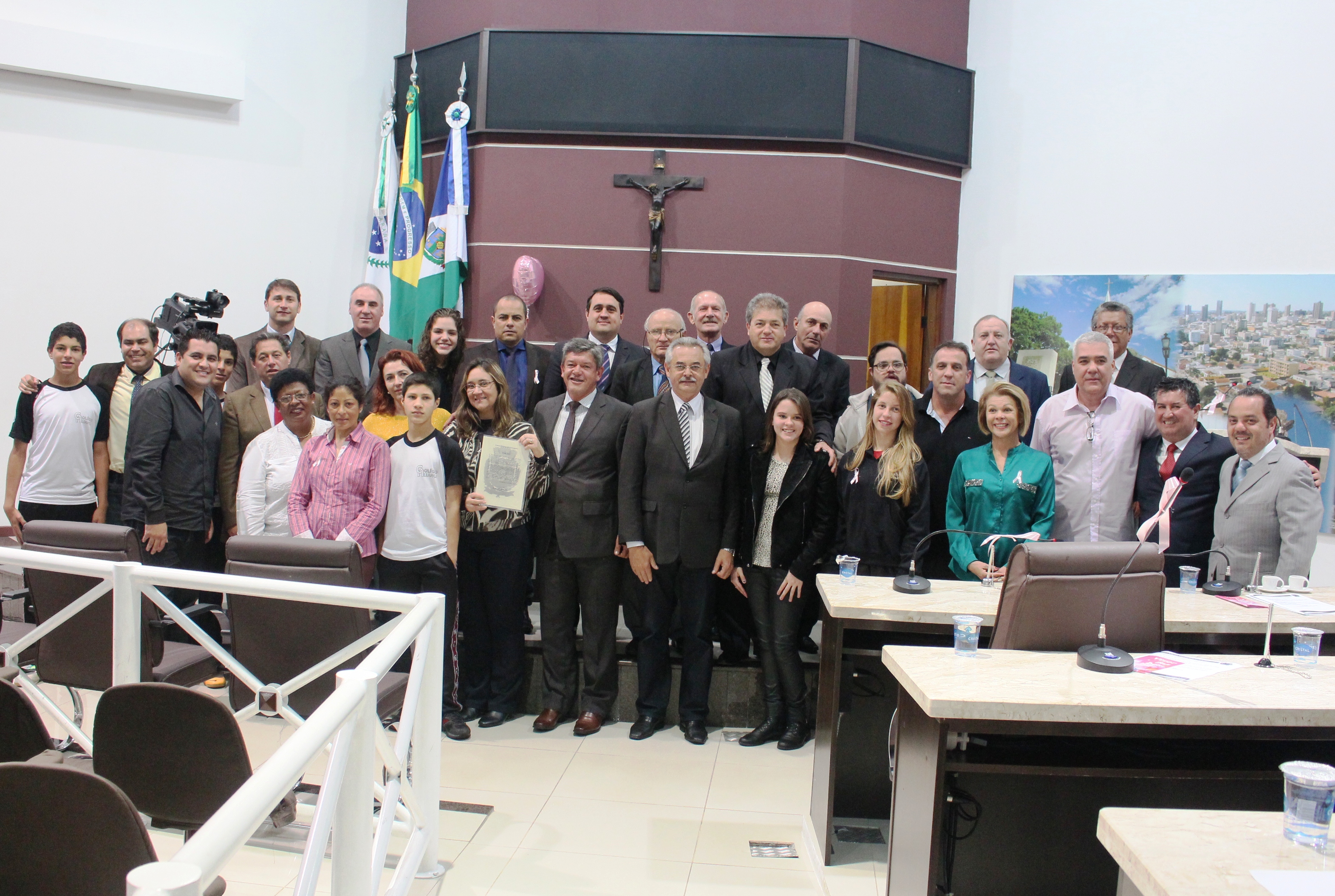 Colégio Aliança é homenageado pela Câmara