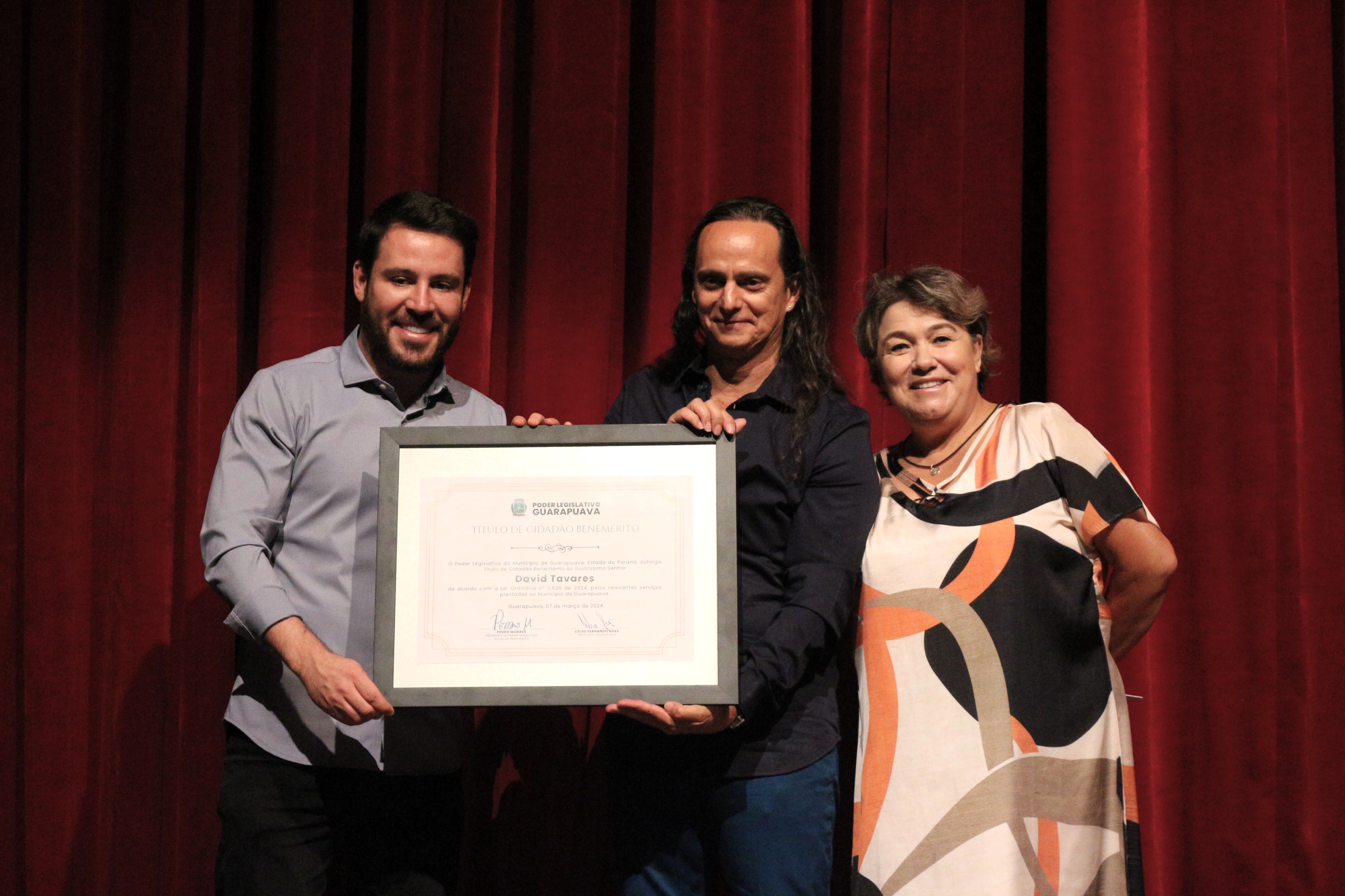 David Tavares recebe título de Cidadão Benemérito em Guarapuava