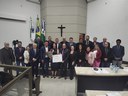 Delegada Ana Carolina Hass recebe o título de cidadã honorária e anuncia nova sede da Delegacia da Mulher