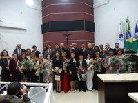 Emoção e homenagens marcam sessão solene de entrega do “Diploma Mulher Cidadã”