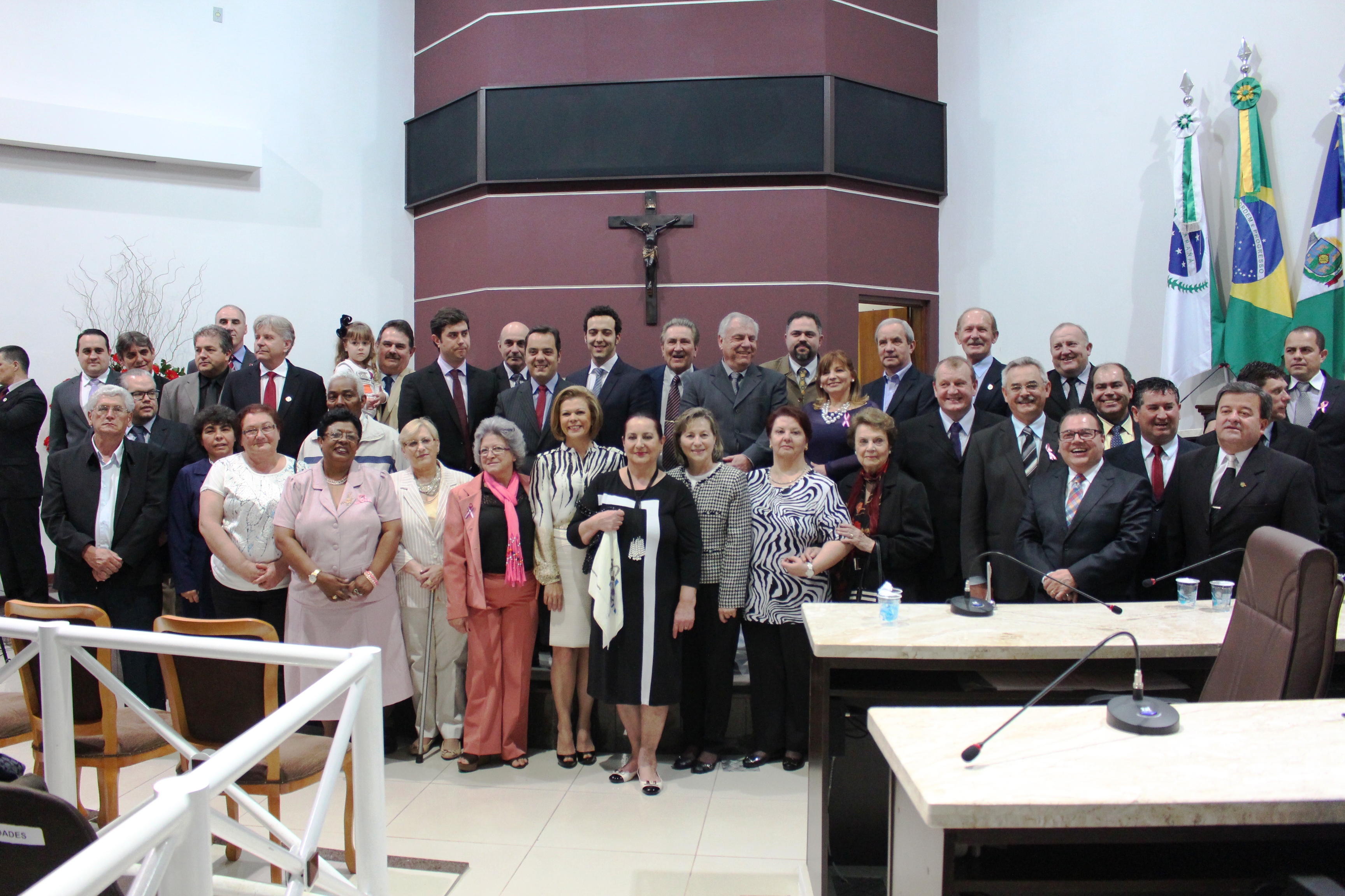 Emoção e homenagens marcam Sessão Solene em comemoração ao centenário do Hospital São Vicente