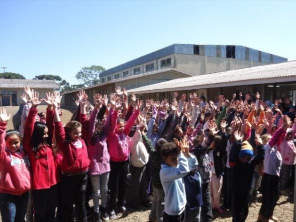 VEREADORES APROVAM PROJETO DE LEI PARA A CONSTRUÇÃO DE SALAS NA ESCOLA SOFIA HORST